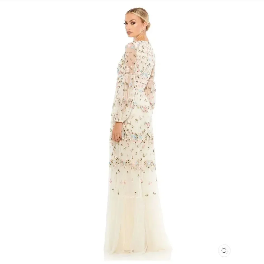 Mac Duggal details mac